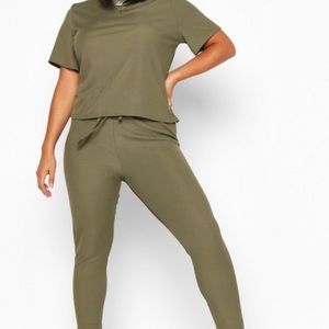 Plus Rib T-Shirt Legging 2-Piece ❤️✨